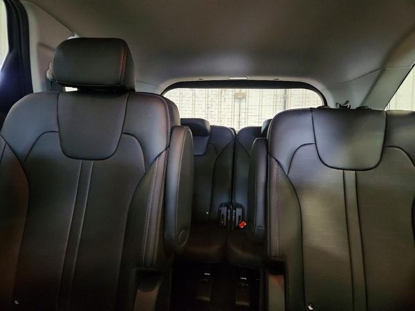 2025 KIA SORENTO — SUVN