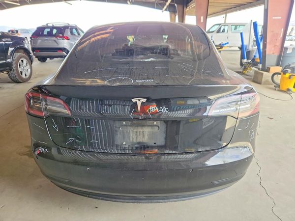 2018 TESLA MODEL 3 — DIRR