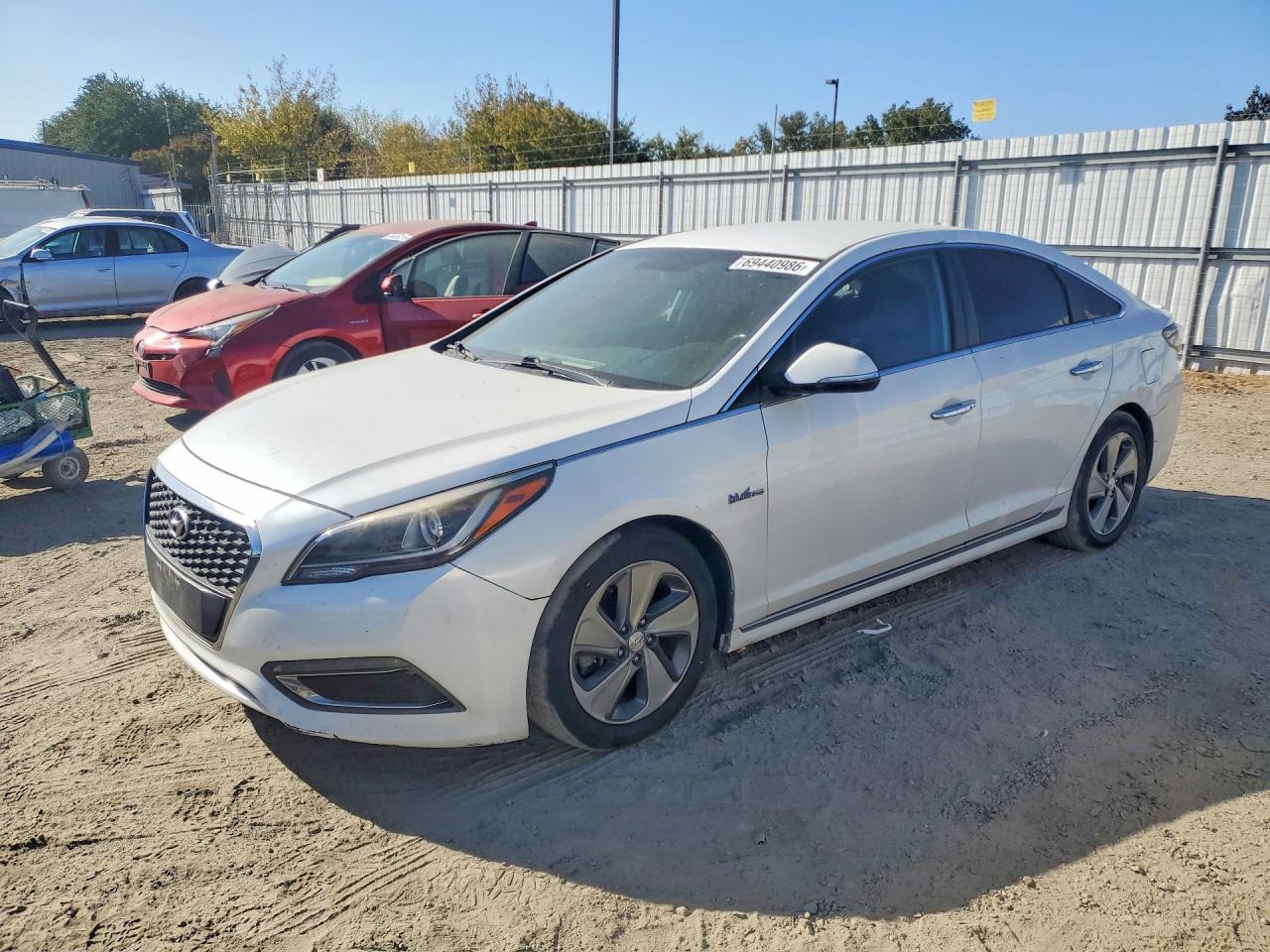 2016 HYUNDAI SONATA GLS (Middle) — Front 3/4