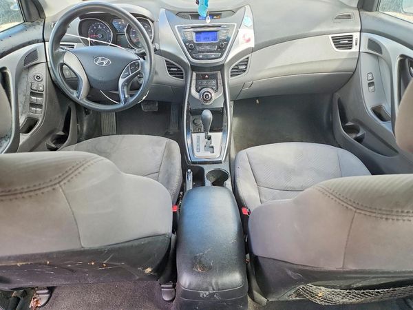2013 HYUNDAI ELANTRA — CKPT