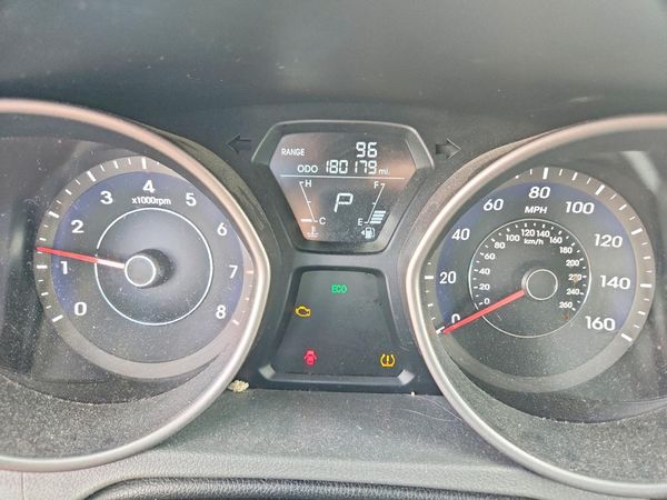 2013 HYUNDAI ELANTRA — ODOM