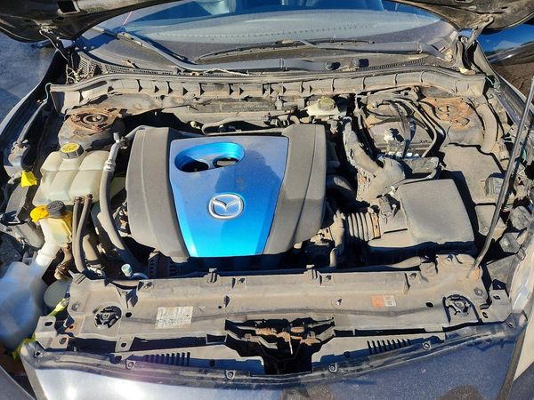 2012 MAZDA 3 Touring/GS — Engine bay