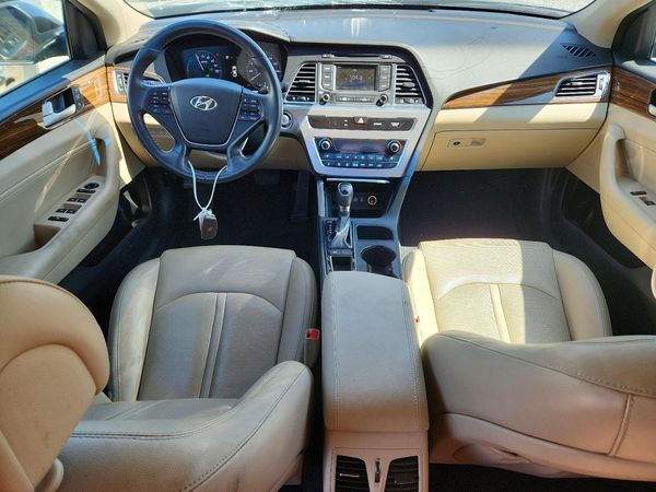 2016 HYUNDAI SONATA GLS (Middle) — CKPT
