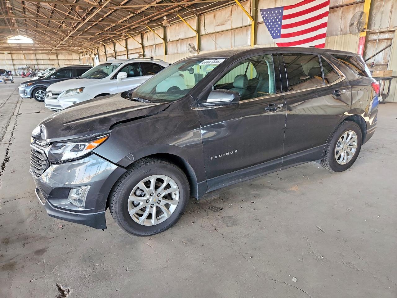 2020 CHEVROLET EQUINOX LT (1LT) — Front 3/4
