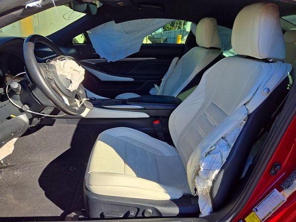 2021 LEXUS RC 300 300 F Sport — DENT