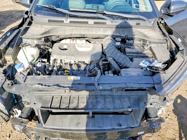 2019 HYUNDAI KONA — Engine bay