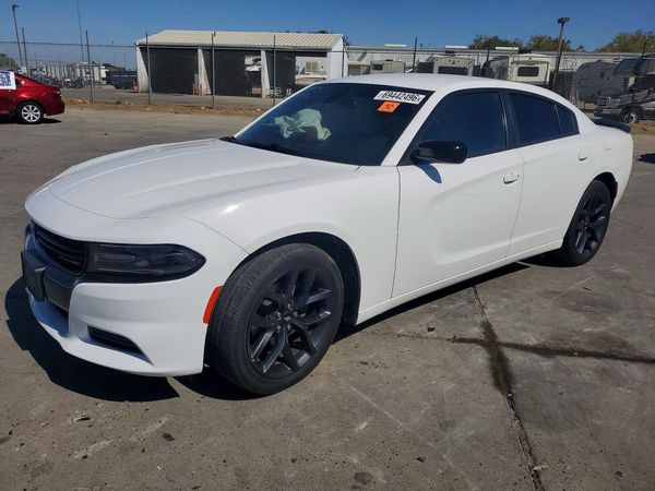 2019 DODGE CHARGER SXT — Front 3/4