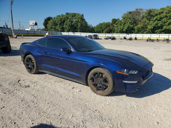 2018 FORD MUSTANG — Passenger 3/4
