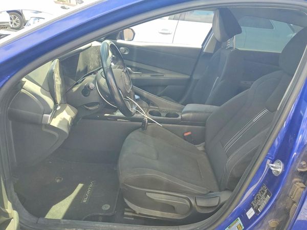 2023 HYUNDAI ELANTRA SEL — DENT