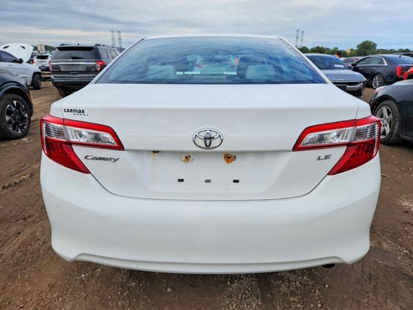 2014 TOYOTA CAMRY — DIRR