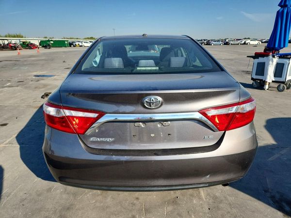 2015 TOYOTA CAMRY — DIRR