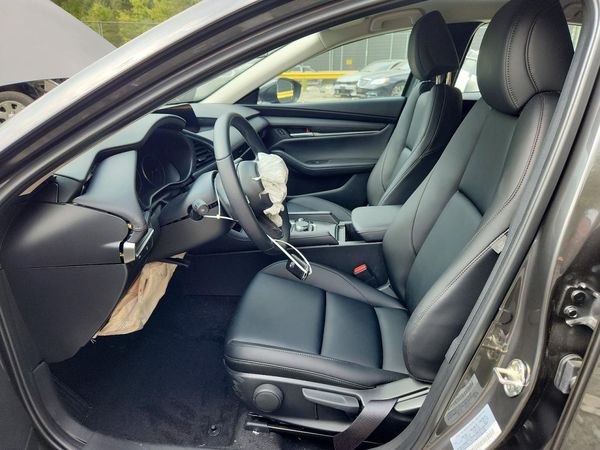 2026 MAZDA 3 — DENT