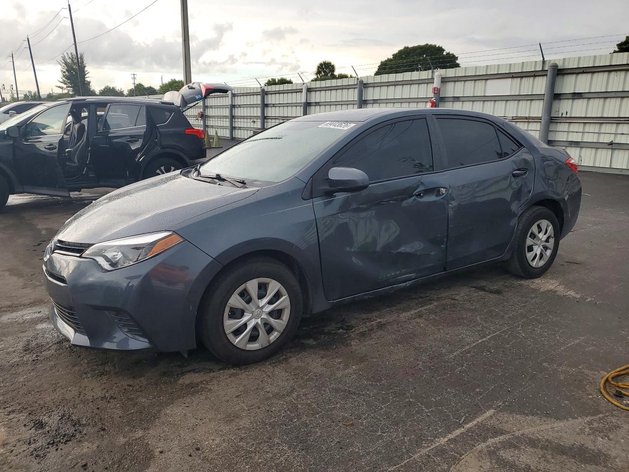 2015 TOYOTA COROLLA ECO/ECO PLUS — Front 3/4