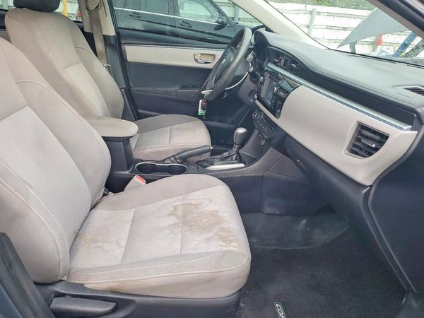 2015 TOYOTA COROLLA ECO/ECO PLUS — DENT
