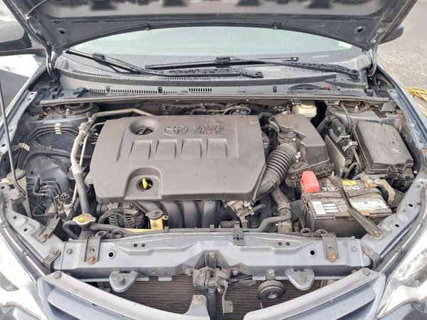 2015 TOYOTA COROLLA ECO/ECO PLUS — Engine bay