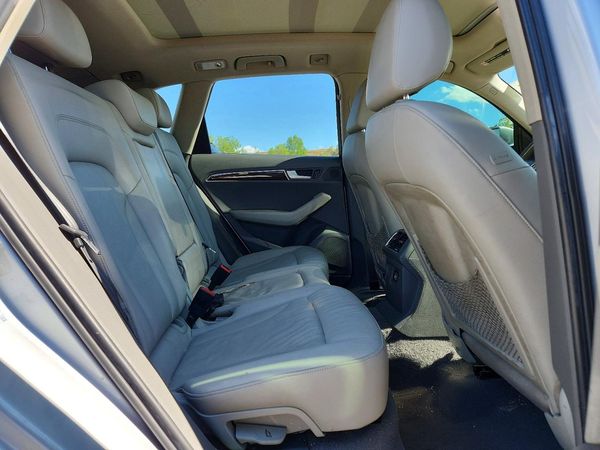 2012 AUDI Q5 Premium — PSRS