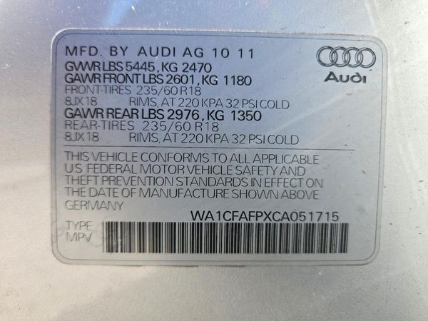 2012 AUDI Q5 Premium — VINS