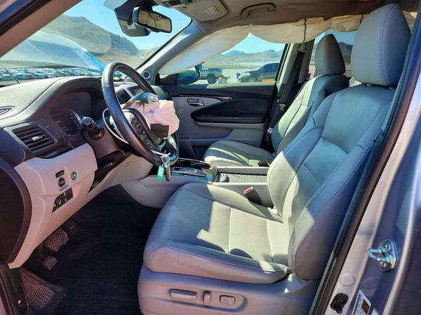 2016 HONDA PILOT Elite — DENT
