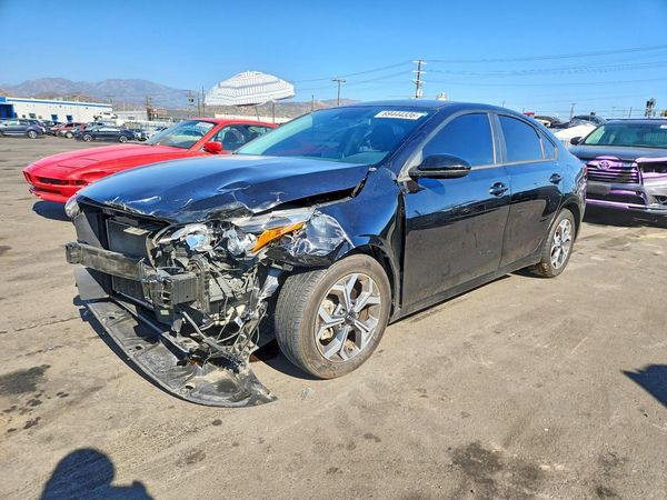 2021 KIA FORTE — Front 3/4