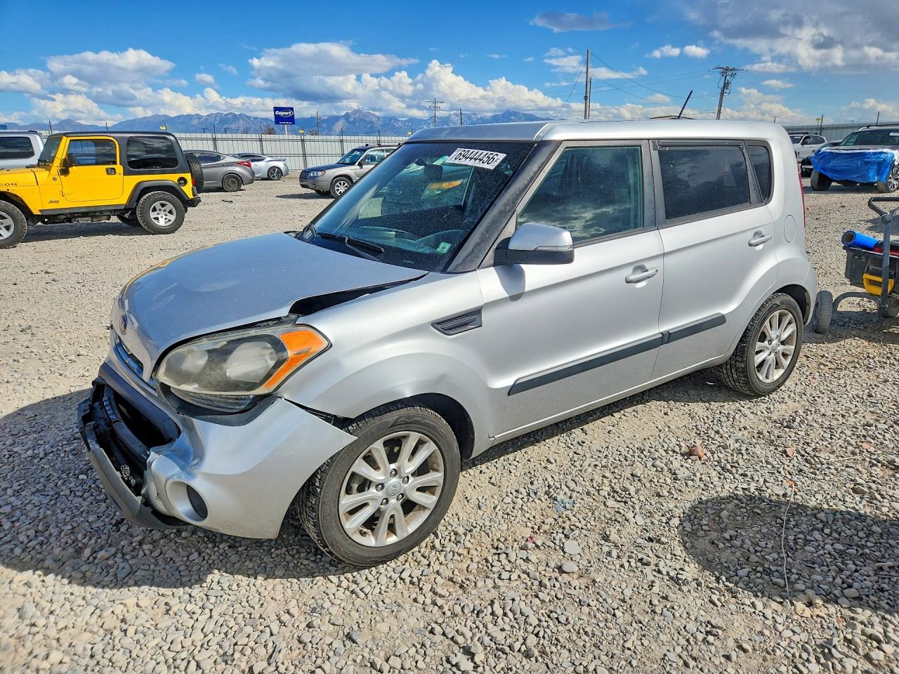 2013 KIA SOUL All Trims — Front 3/4