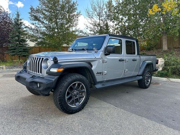 2020 JEEP GLADIATOR Sport