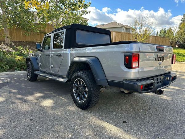 2020 JEEP GLADIATOR Sport