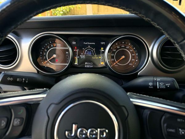 2020 JEEP GLADIATOR Sport