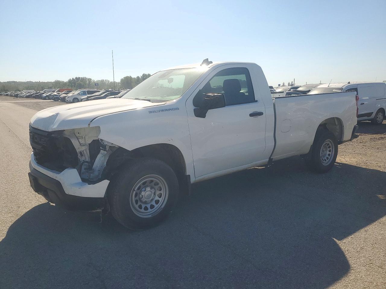 2024 CHEVROLET SILVERADO Work Truck — Front 3/4