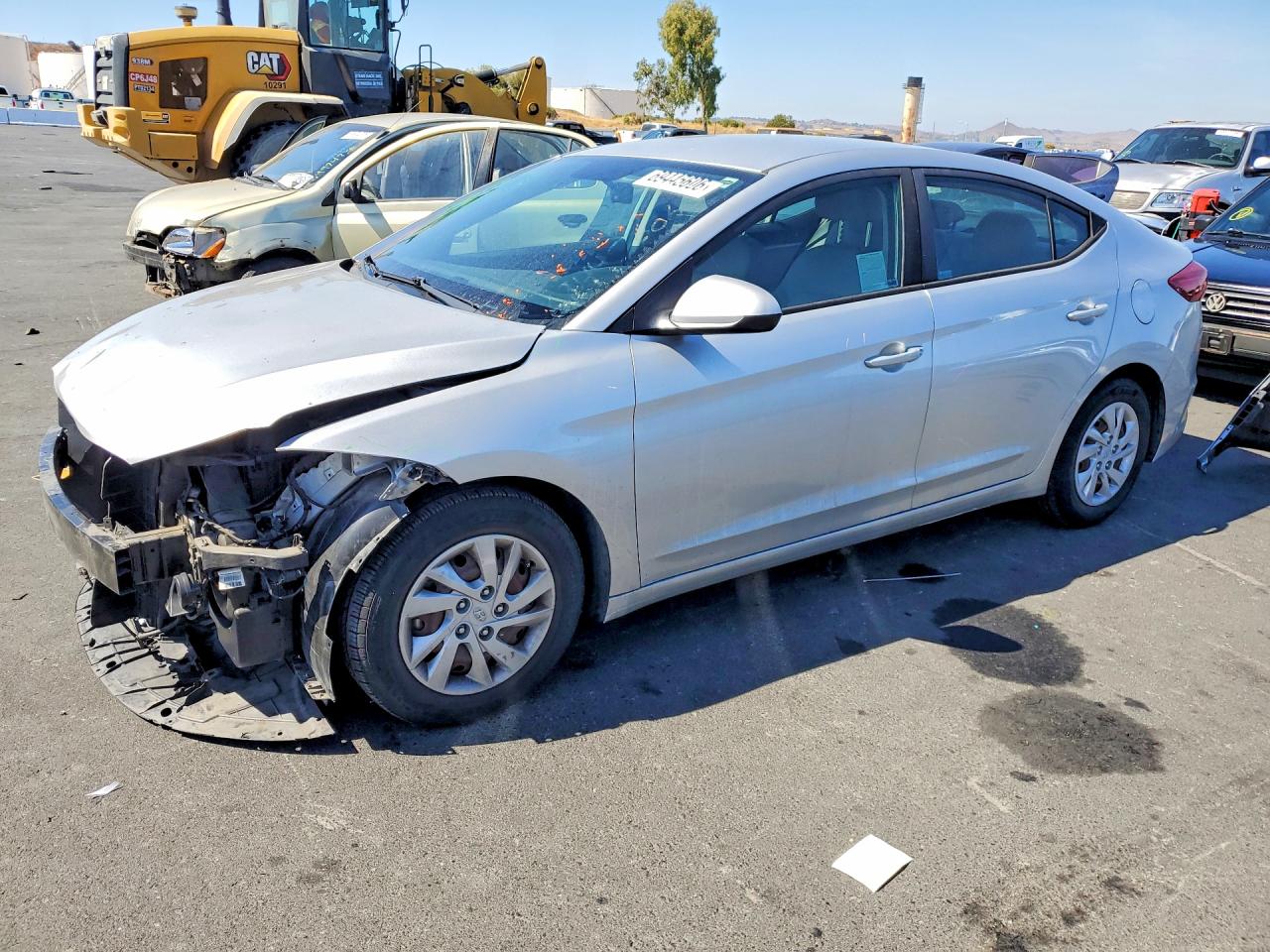 2018 HYUNDAI ELANTRA SE — Front 3/4