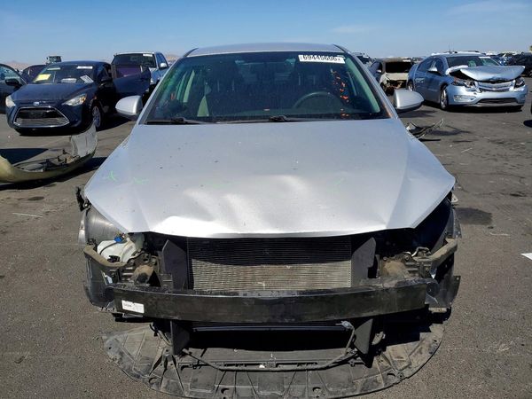 2018 HYUNDAI ELANTRA SE — DIRF
