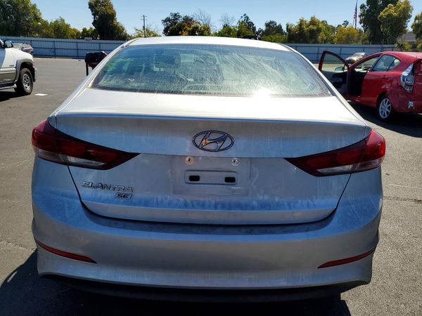 2018 HYUNDAI ELANTRA SE — DIRR