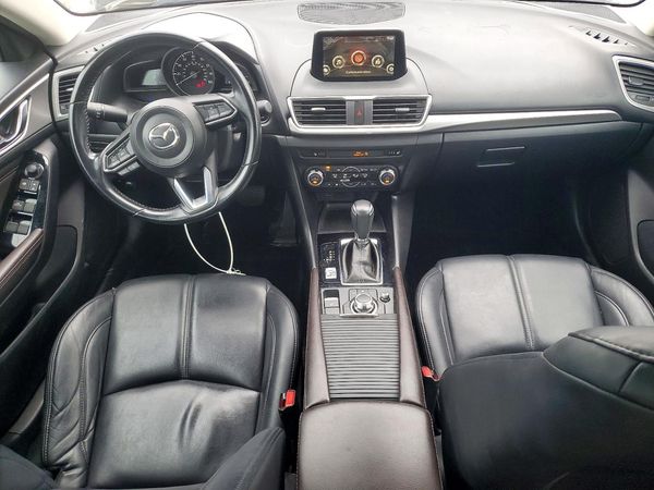 2018 MAZDA 3 Touring — CKPT