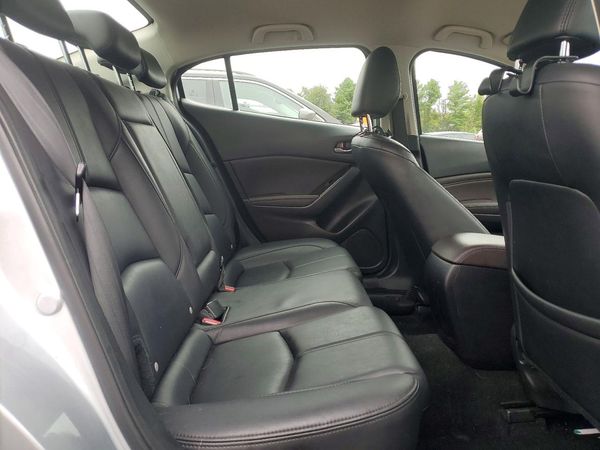2018 MAZDA 3 Touring — PSRS
