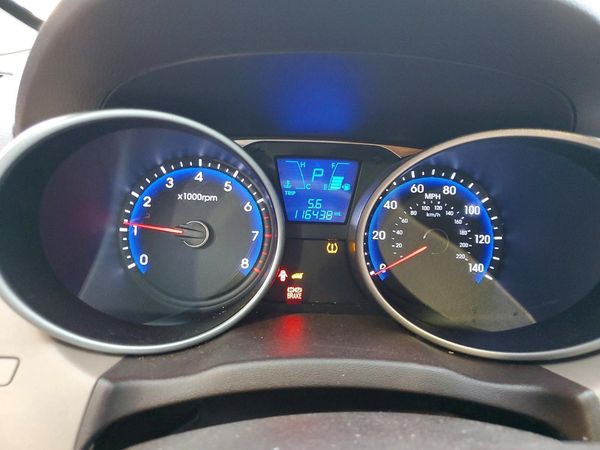 2014 HYUNDAI TUCSON GLS (Middle Level) — ODOM