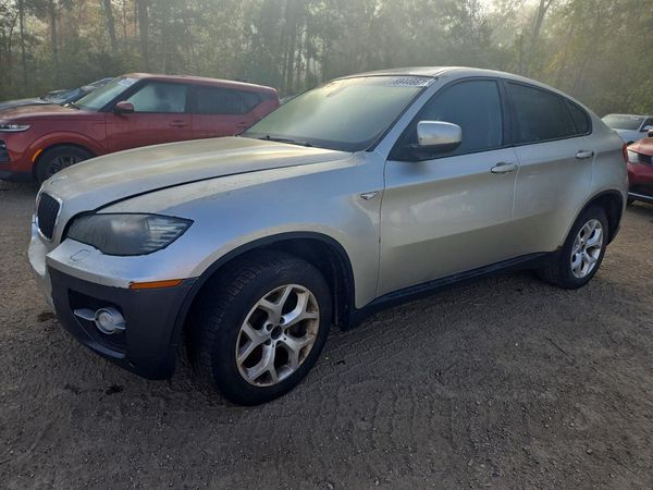 2012 BMW X6 xDrive35i — Front 3/4