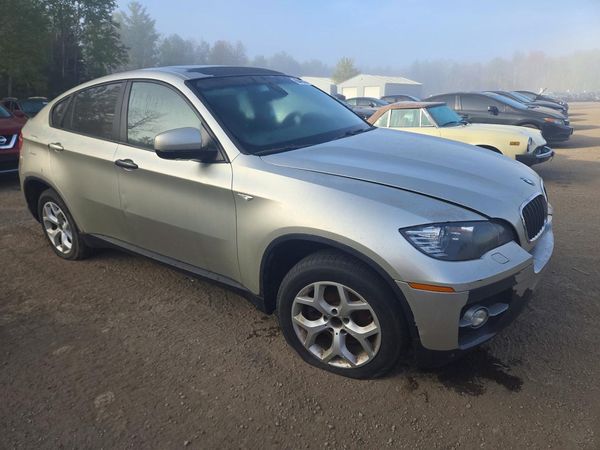 2012 BMW X6 xDrive35i — Passenger 3/4
