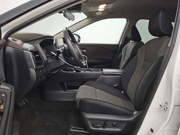 2023 NISSAN ROGUE SV — DENT