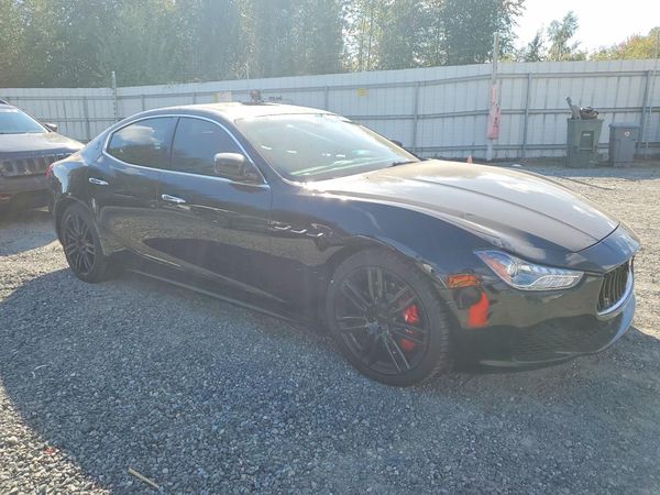 2016 MASERATI GHIBLI — Passenger 3/4