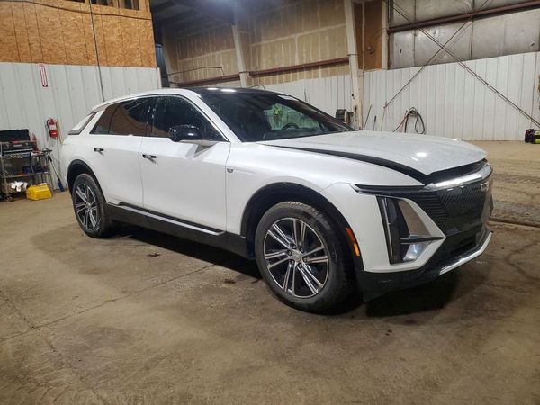 2024 CADILLAC ALL OTHER Lux-1 — Passenger 3/4