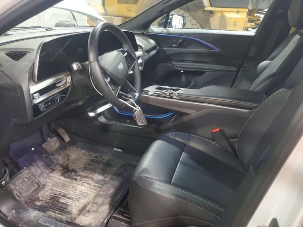2024 CADILLAC ALL OTHER Lux-1 — DENT