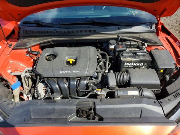 2020 HYUNDAI VELOSTER 2.0L and 2.0L Premium — Engine bay
