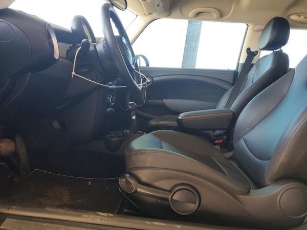 2012 MINI COOPER — DENT