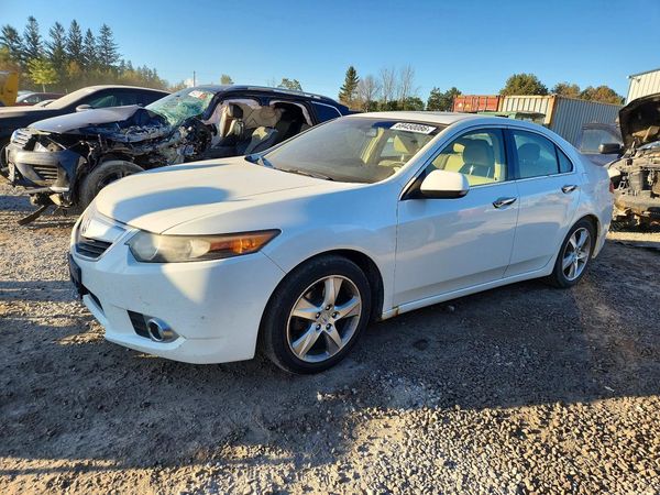 2014 ACURA TSX — DSFA — Front 3/4