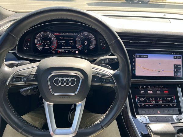 2019 AUDI Q8