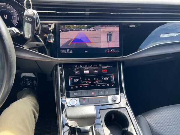 2019 AUDI Q8