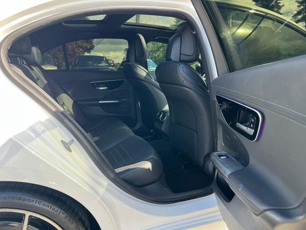 2023 MERCEDES-BENZ C C300