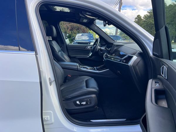 2025 BMW X5 xDrive50e