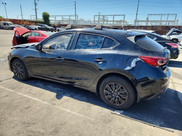 2015 MAZDA 3 Sport/GX — DSRA