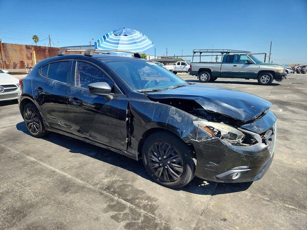 2015 MAZDA 3 Sport/GX — Passenger 3/4