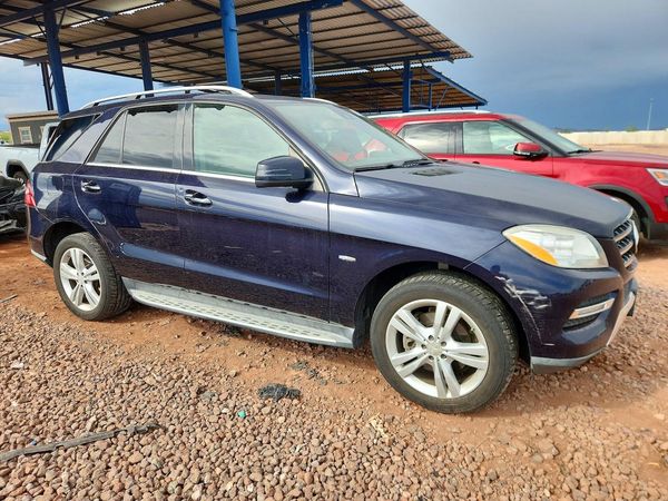 2012 MERCEDES-BENZ ML ML350 BLUETEC 4-MATIC — Passenger 3/4